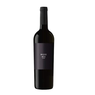 Mucho Mas Red Beverage, 750ml