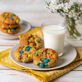 M and M Cookie