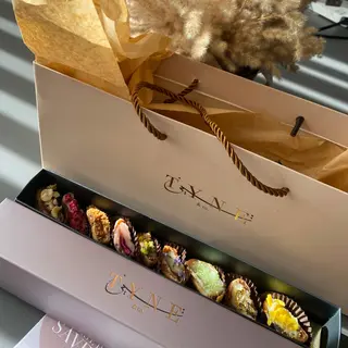 Coffret signature figues enrobées :8 pièces