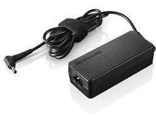 Cargador para portátil - Lenovo 65W Round Tip AC Adaptador (CE) (1605516)