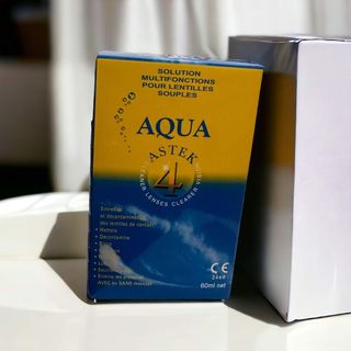 Aqua eau de lentilles protection et nettoyage
