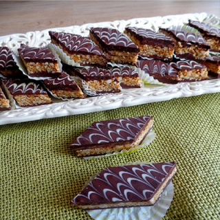 gâteau cacahuète (Nougat) chocolat noir 250 g