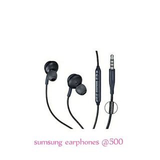 Samsung Black Earphones