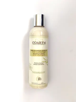 Après Shampoing Démêlant à l'Aloe Vera et L'Huile d'Argan