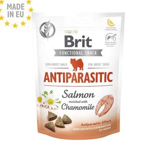Brit snacks antiparasitic au saumon et camomille pour les chiens adultes