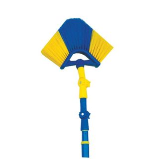 Metla na teleskopskoj dršci