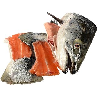 Суповий набір з лосося ** (за 100 г.)