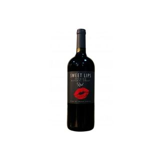 Sweet Lips Premium Natural Sweet Red Wine, 750ml