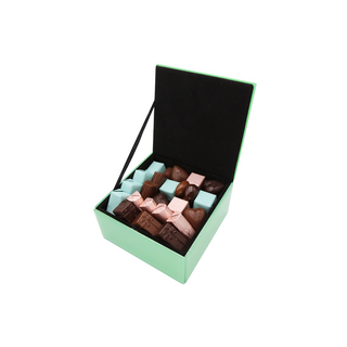 Boite Emeraude Gm Avec 250g De Chocolats