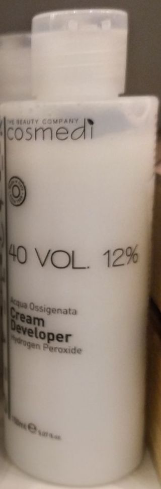 Კოსმედი-თმის Საღებავის Გამხსნელი 12%.150გ