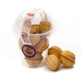 Горішки зі згущеним молоком і волоським горіхом