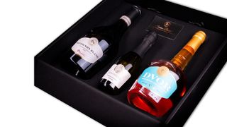 Poklon paket u kutiji s uloškom 4