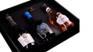 Poklon paket u kutiji s uloškom 8