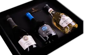 Poklon paket u kutiji s uloškom 10