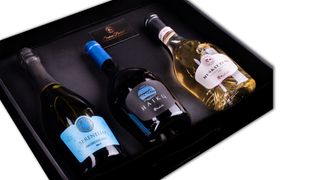 Poklon paket u kutiji s uloškom 15