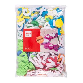 Formes en mousse EVA adhésives lettres 500 u