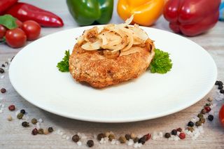 Stek Wieprzowy Z Karmelizowaną Cebulką