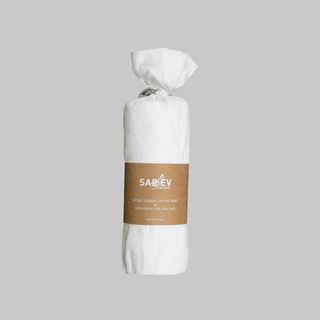 Rubber Bed Sheet; White ;
bed Sheet - 200* 200+30სმ
pillow Case - 50 * 70-2 Pc