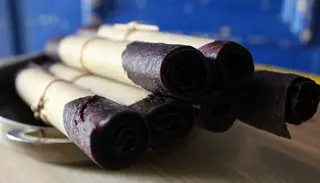 Sour plum rolls ტყემლის მჟავე ტყლაპი