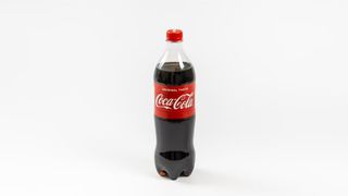 კოკა-კოლა 1.5 ლიტრი