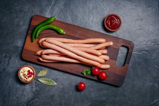 Სოსისი "პიკანტური" 250 Გრ