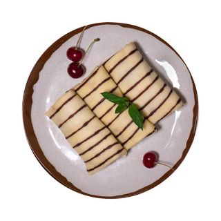 Naleśniki Z Wiśniami I Czekoladą