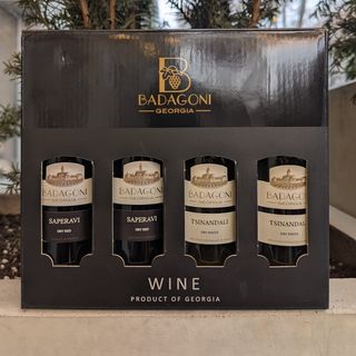 Tsinandali & Saperavi Gift Box (4x0,187L bottles) / წინანდალი/საფერავის სასაჩუქრე ყუთი (4x0.187ლ ბოთლები)
