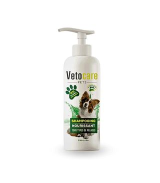 Shampoing a l’aloe vera pour chiens tous type de pelages 200 ml