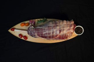 Gigot d'Agneau A L'Ail , Au Thym et Romarin 2800g 