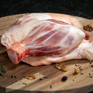 Epaule d'Agneau Entier 2800g 