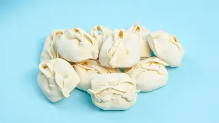 Манты с рубленной кониной и картофелем замороженные