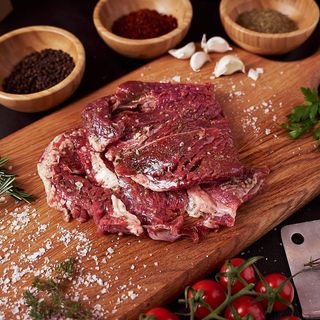 Pastrama de berbecut clasica 500gr