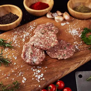 Chiftele de vita si pui kg