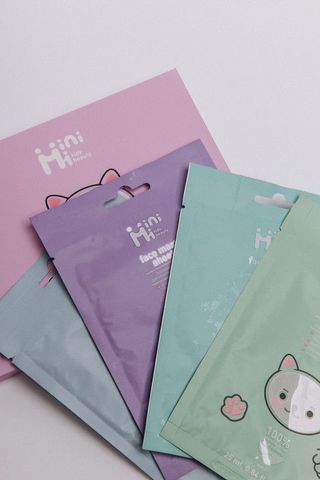 Подарунковий Конверт З Тканинними Масками Для Обличчя (100г)