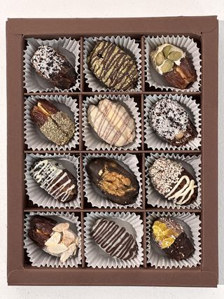 ფინიკი მიწის თხილით და რძიანი შოკოლადით 8 ცალიანი