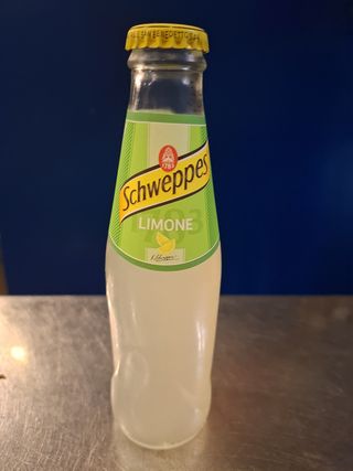 Schweppes Lemon