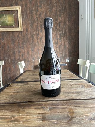 Extra Dry " Bollicine Vulcaniche " Theresa Eccher