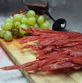 М'ясні Палочки Зі Свинини З Вишнею (50г)