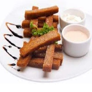 Грінки З Телятиною Та Аджикою 100г