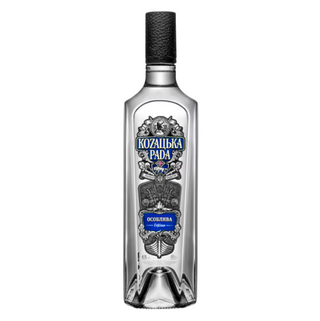 Горілка Козацька Рада Особлива (0.7л)