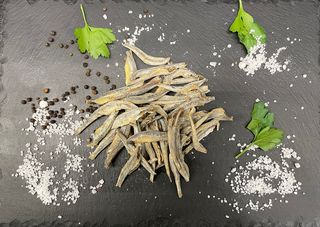 Анчоуси (100г)