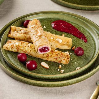 Млинці Французькі З Вишнею (1кг)