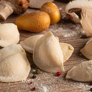 Вареники З Картоплею Та Грибами Упаковка (800г)