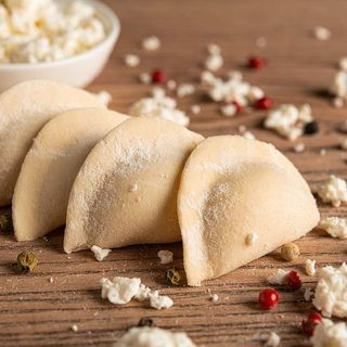 Вареники З Солоним Сиром Упаковка (800г)