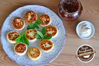 Сирники З Курагою