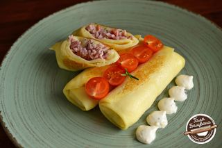 Млинці З Шинкою Та Голандським Сиром