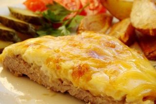 Відбивна Куряча По-французькі