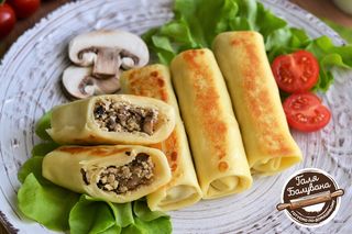 Млинці З Куркою Та Грибами