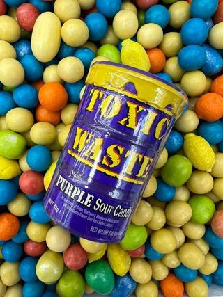 Toxic Waste Найкисліші Цукерки В Світі (фіолетові)