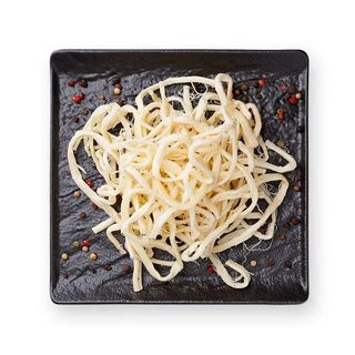 Сир Сулугуні Нитка Молочна Зі Смаком Сметани Та Зелені, 70 Г